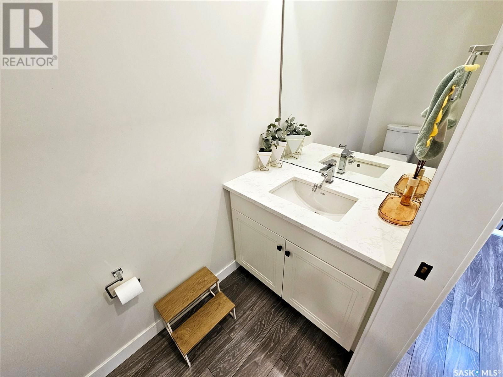 411 DAGNONE TERRACE Image 20