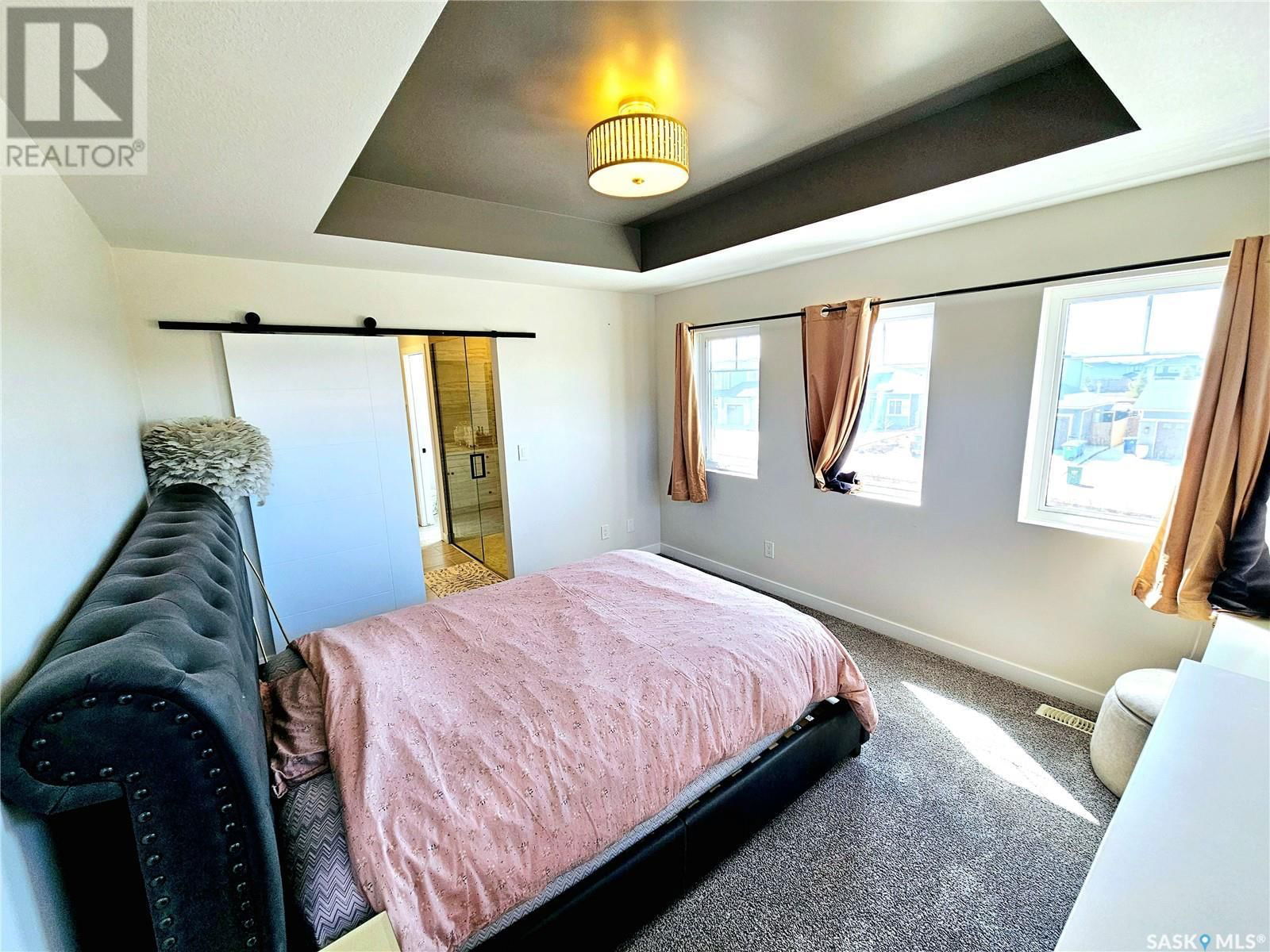 411 DAGNONE TERRACE Image 26