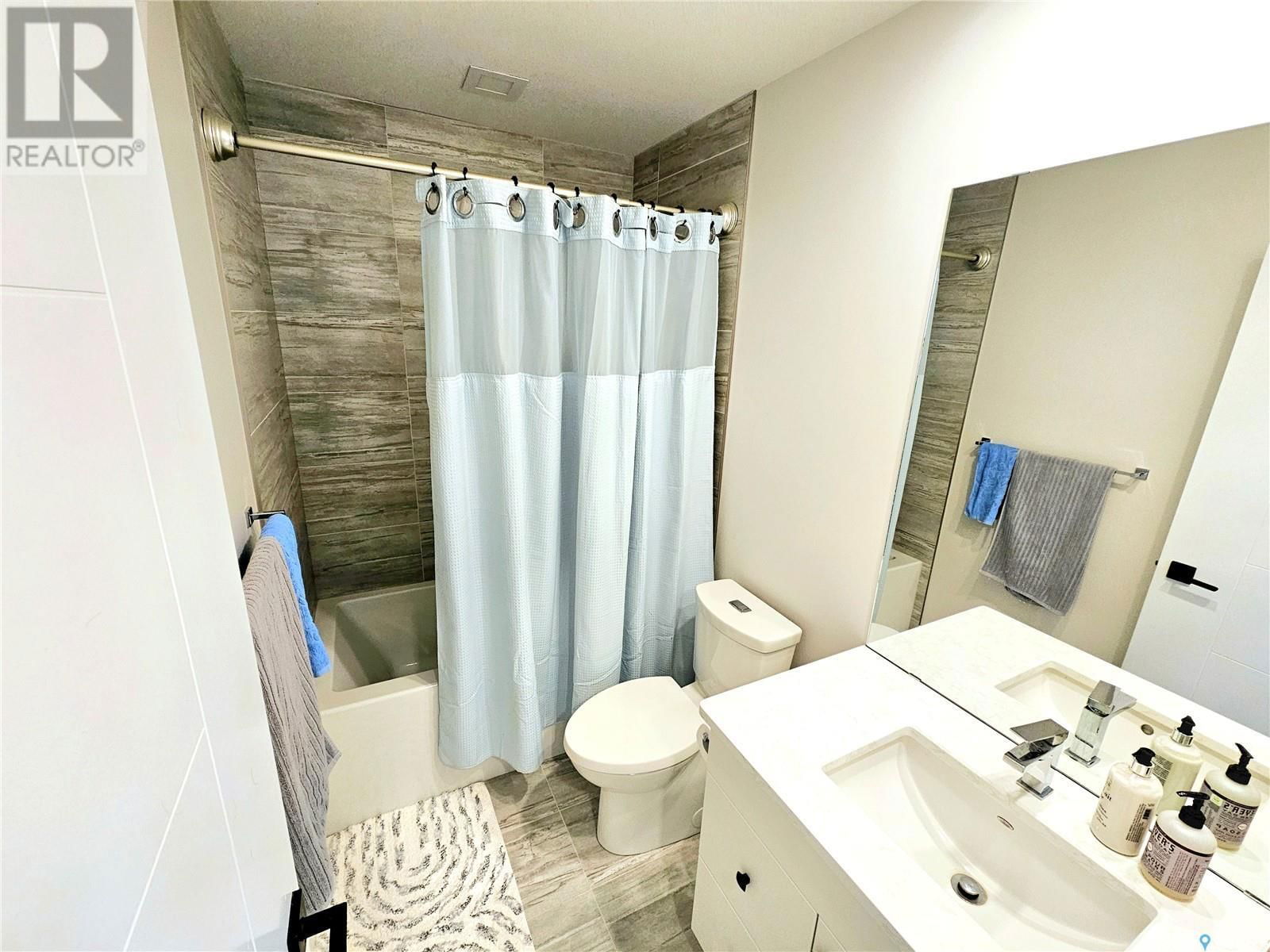 411 DAGNONE TERRACE Image 28
