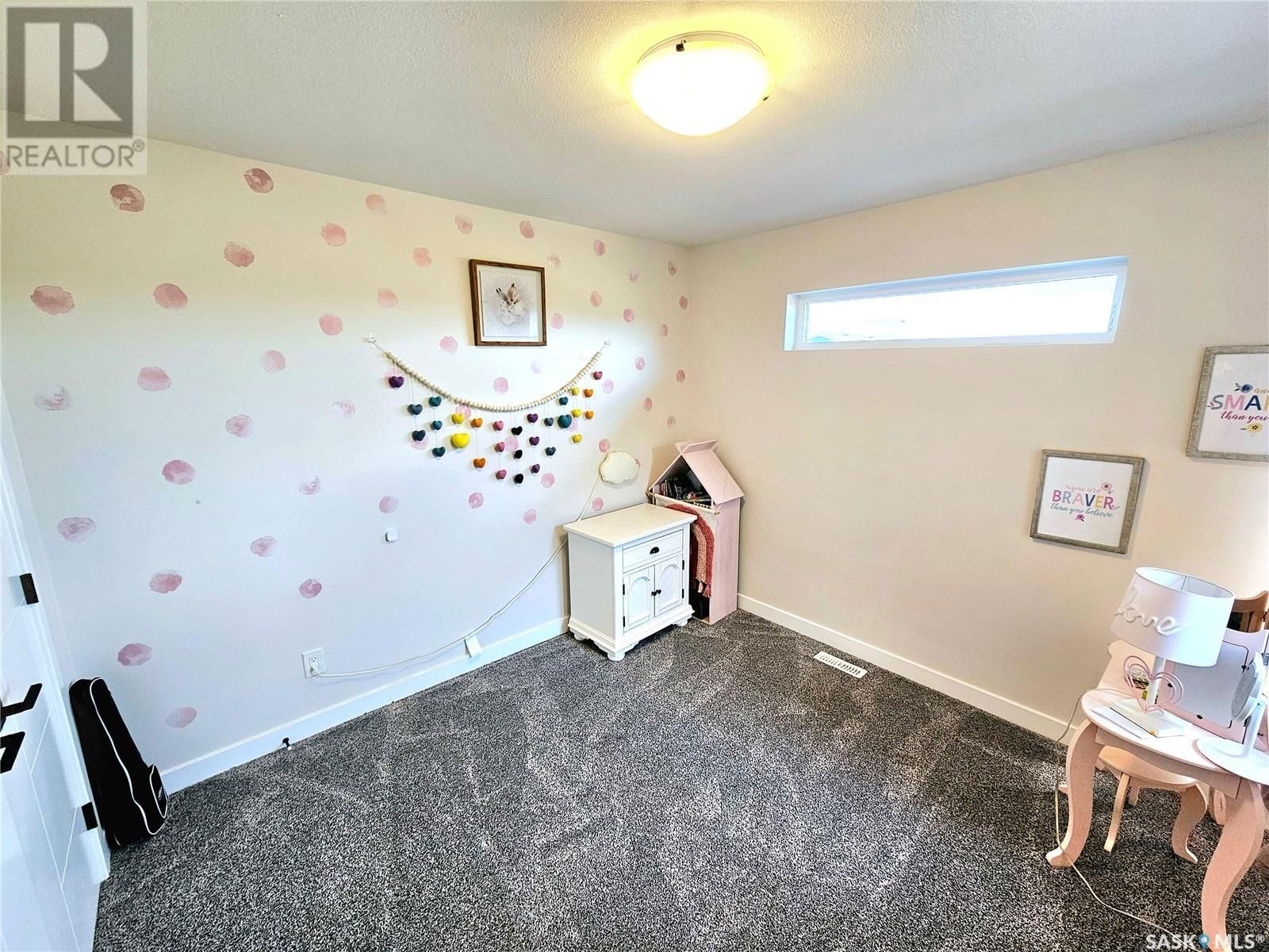411 DAGNONE TERRACE Image 33