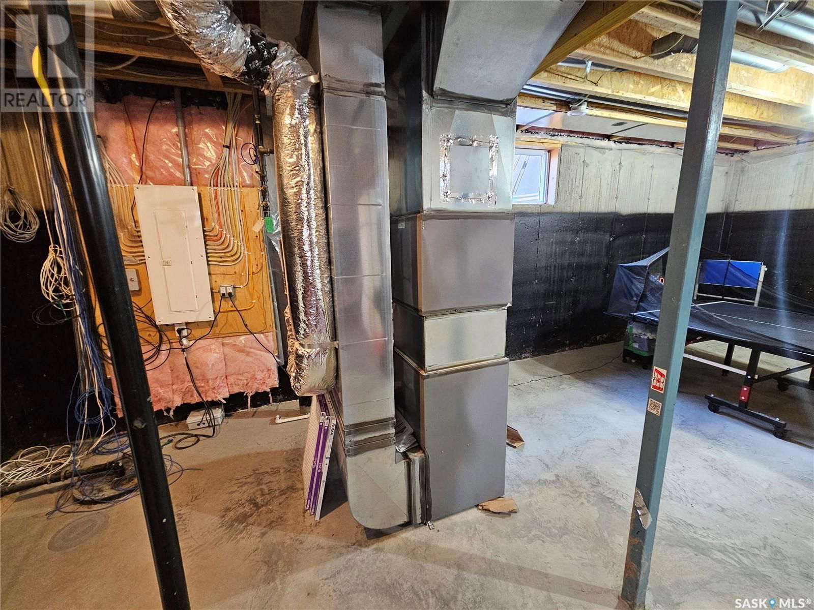 411 DAGNONE TERRACE Image 42