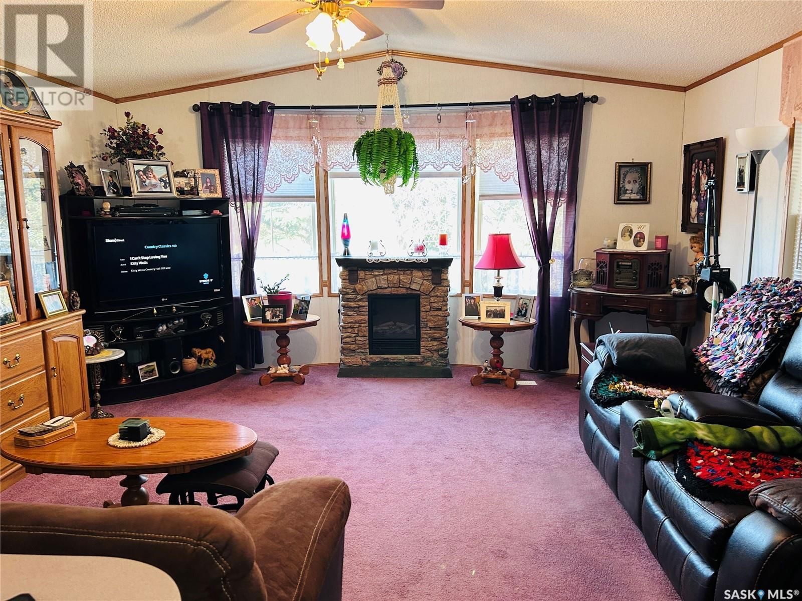 110 1ST AVENUE Image 3