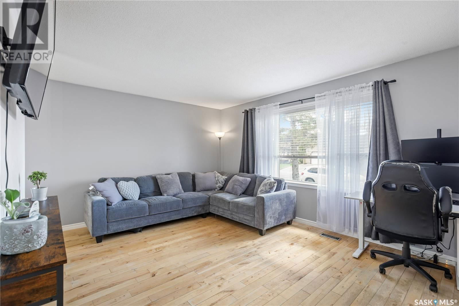 303 Toronto Street Regina, Saskatchewan