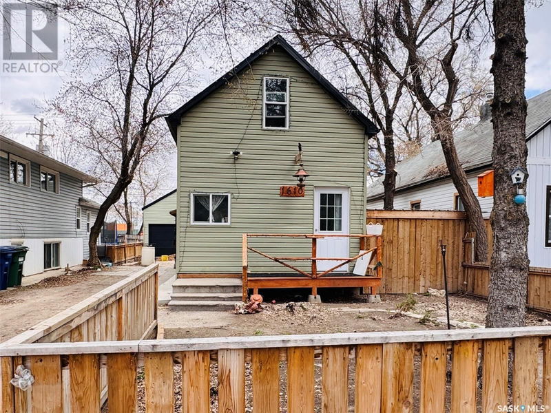 1610 B Avenue Saskatoon, Saskatchewan