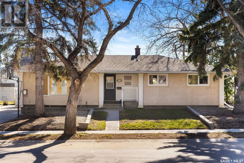 1955 Cowan Crescent Regina, Saskatchewan