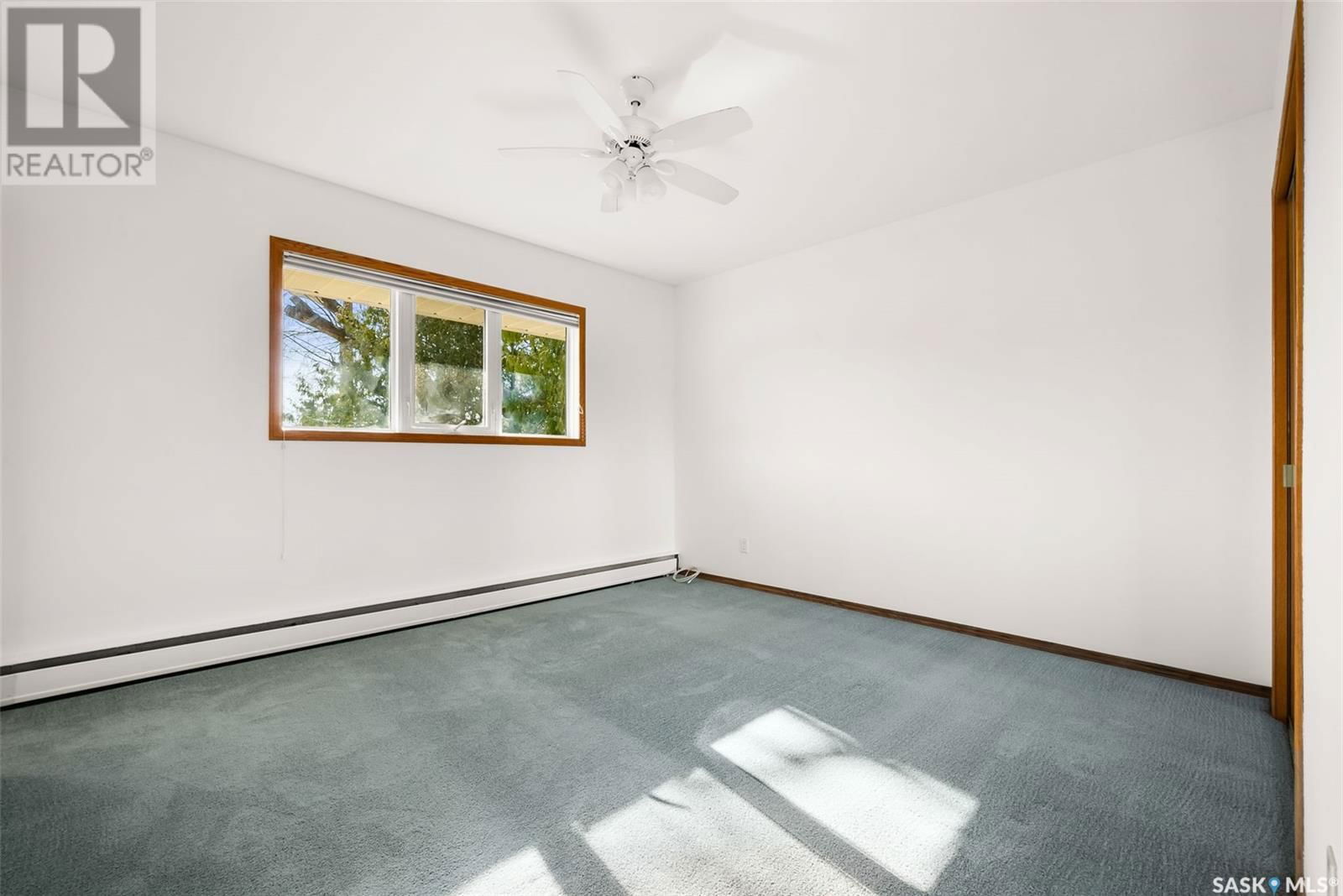 1955 Cowan Crescent Regina, Saskatchewan