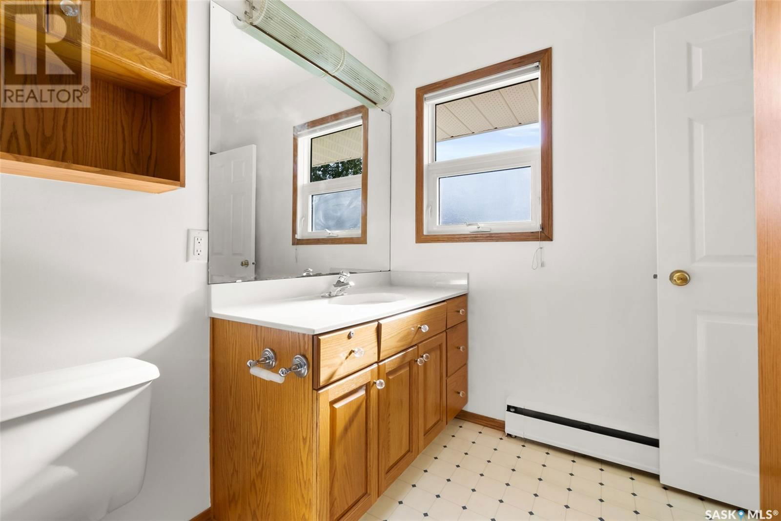 1955 Cowan Crescent Regina, Saskatchewan
