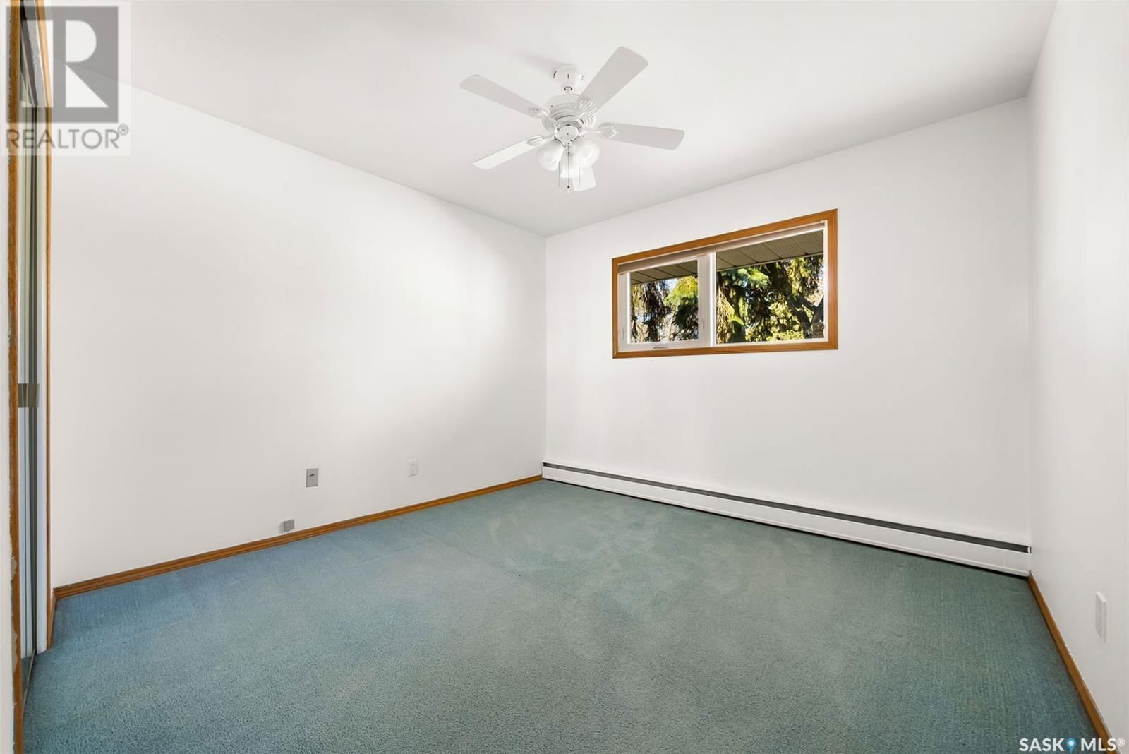 1955 Cowan Crescent Regina, Saskatchewan