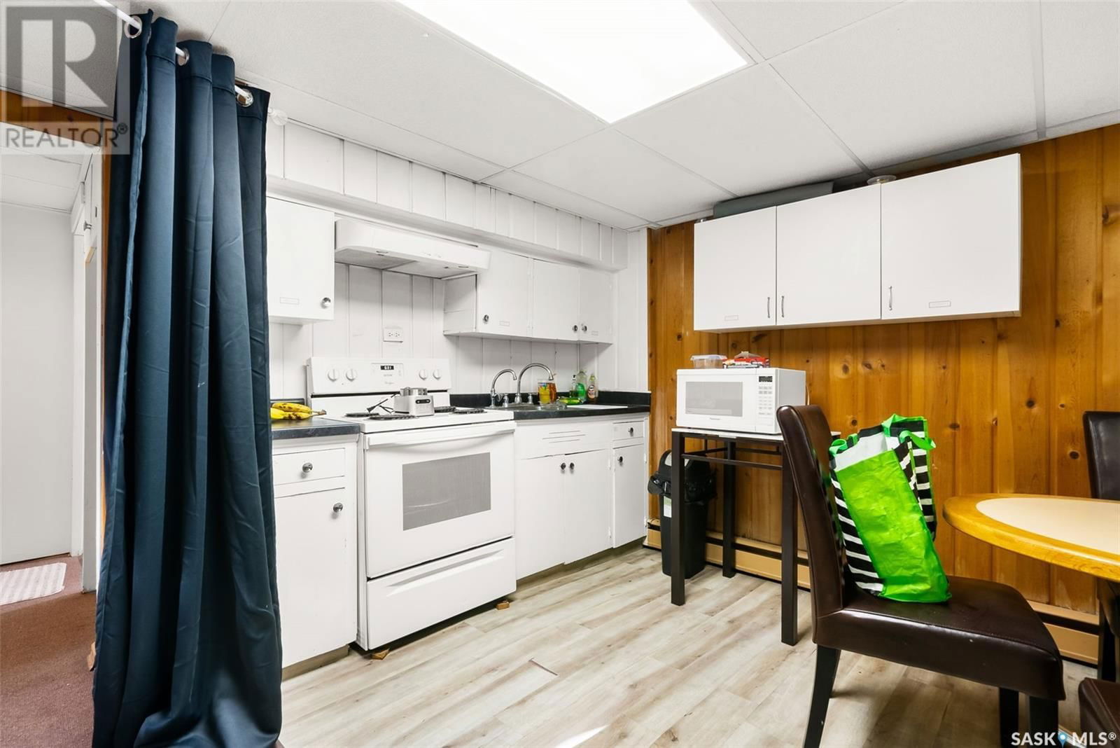 1955 Cowan Crescent Regina, Saskatchewan