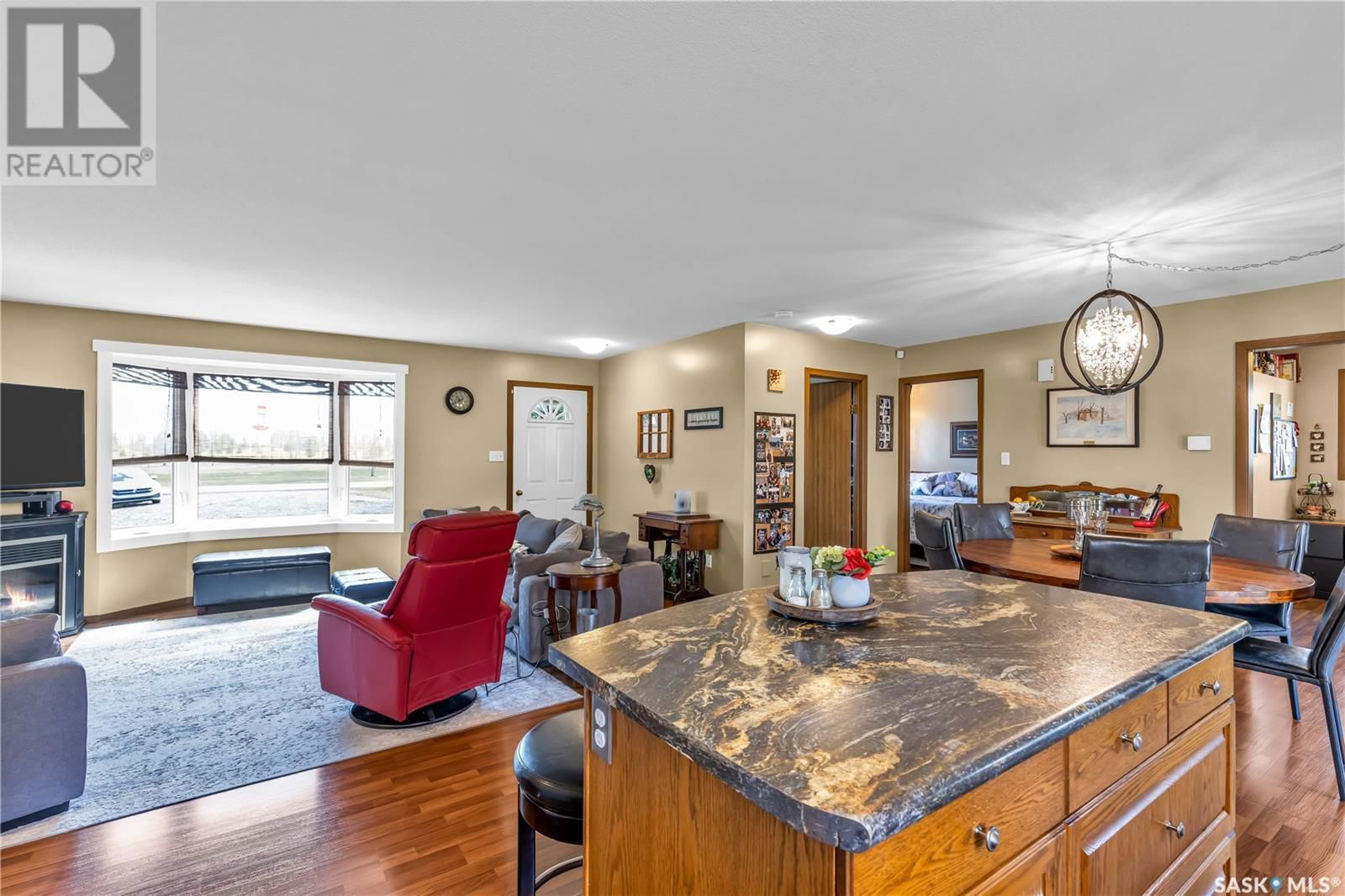 780 BIRCH STREET Image 11