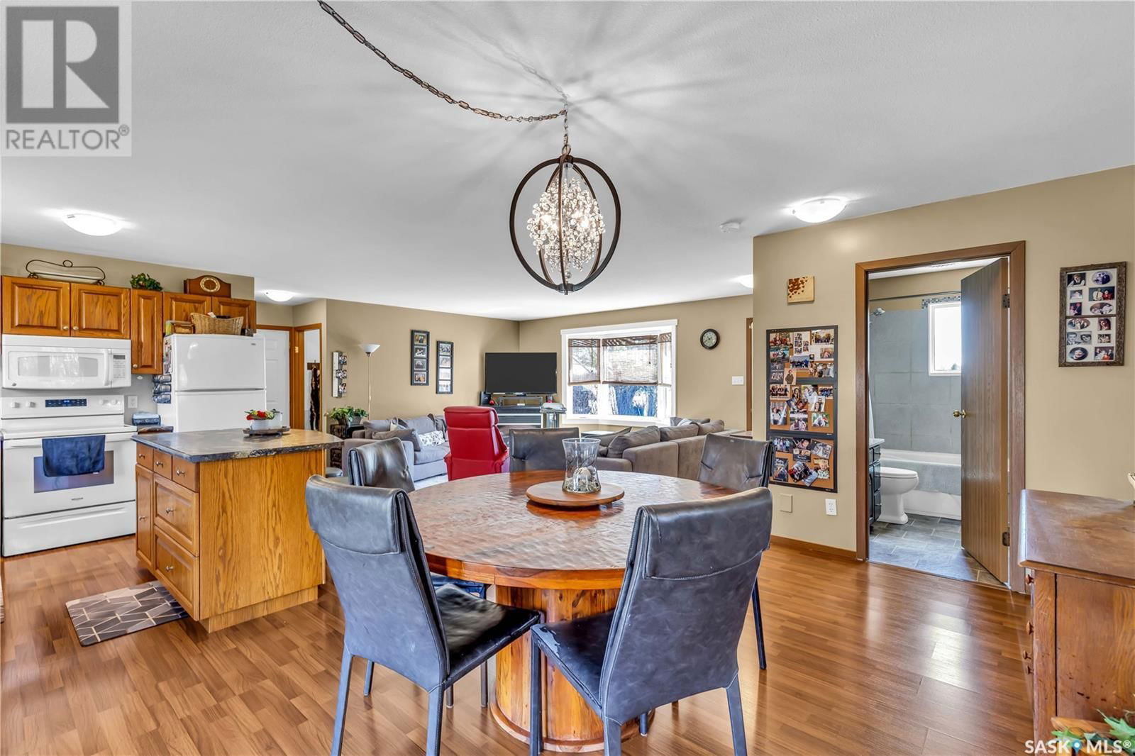 780 BIRCH STREET Image 13