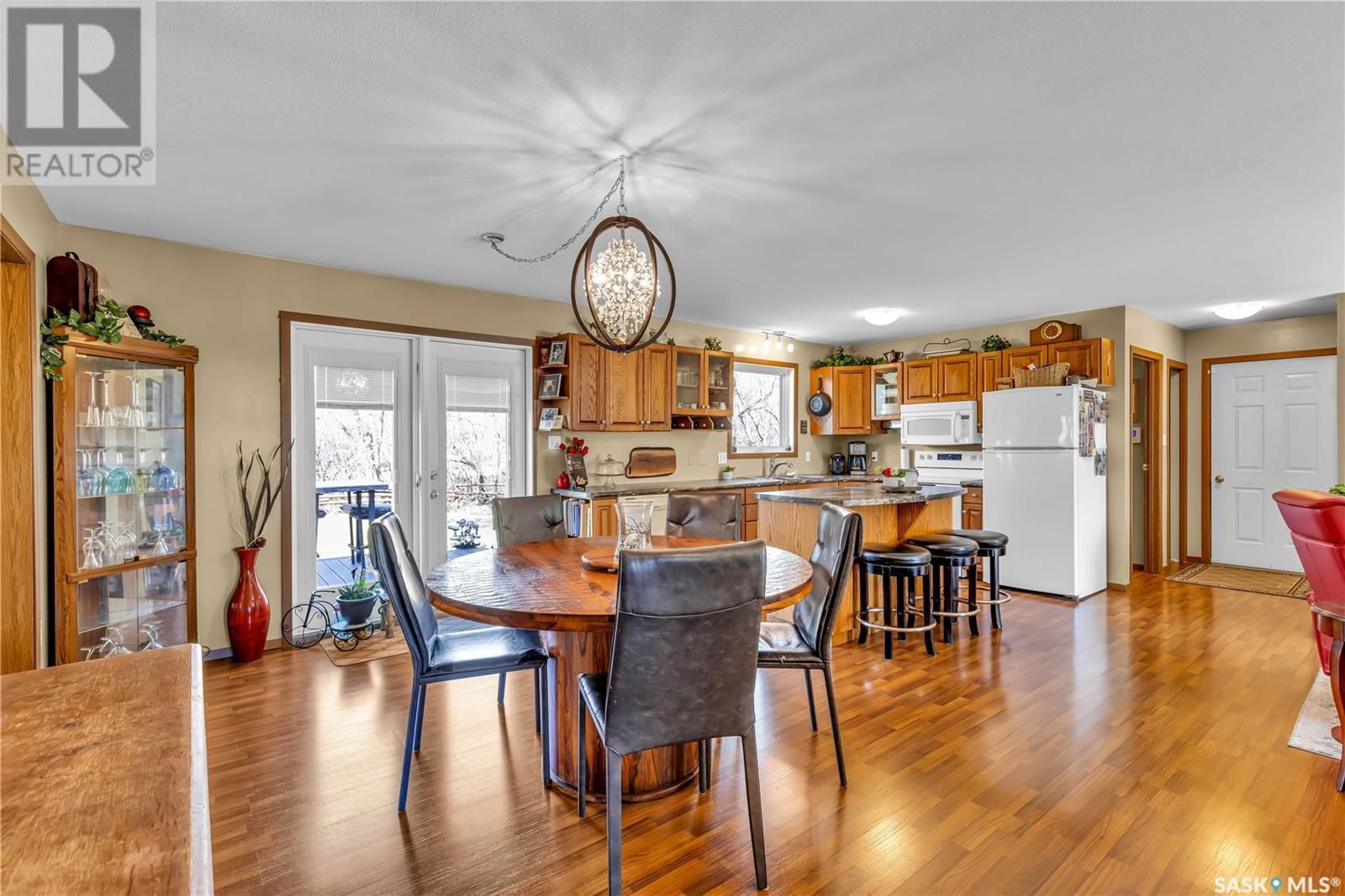 780 BIRCH STREET Image 14