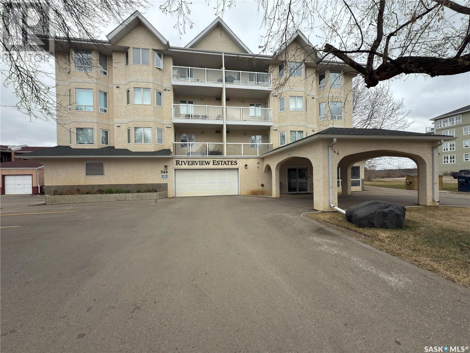 204 - 544 RIVER STREET Image 1
