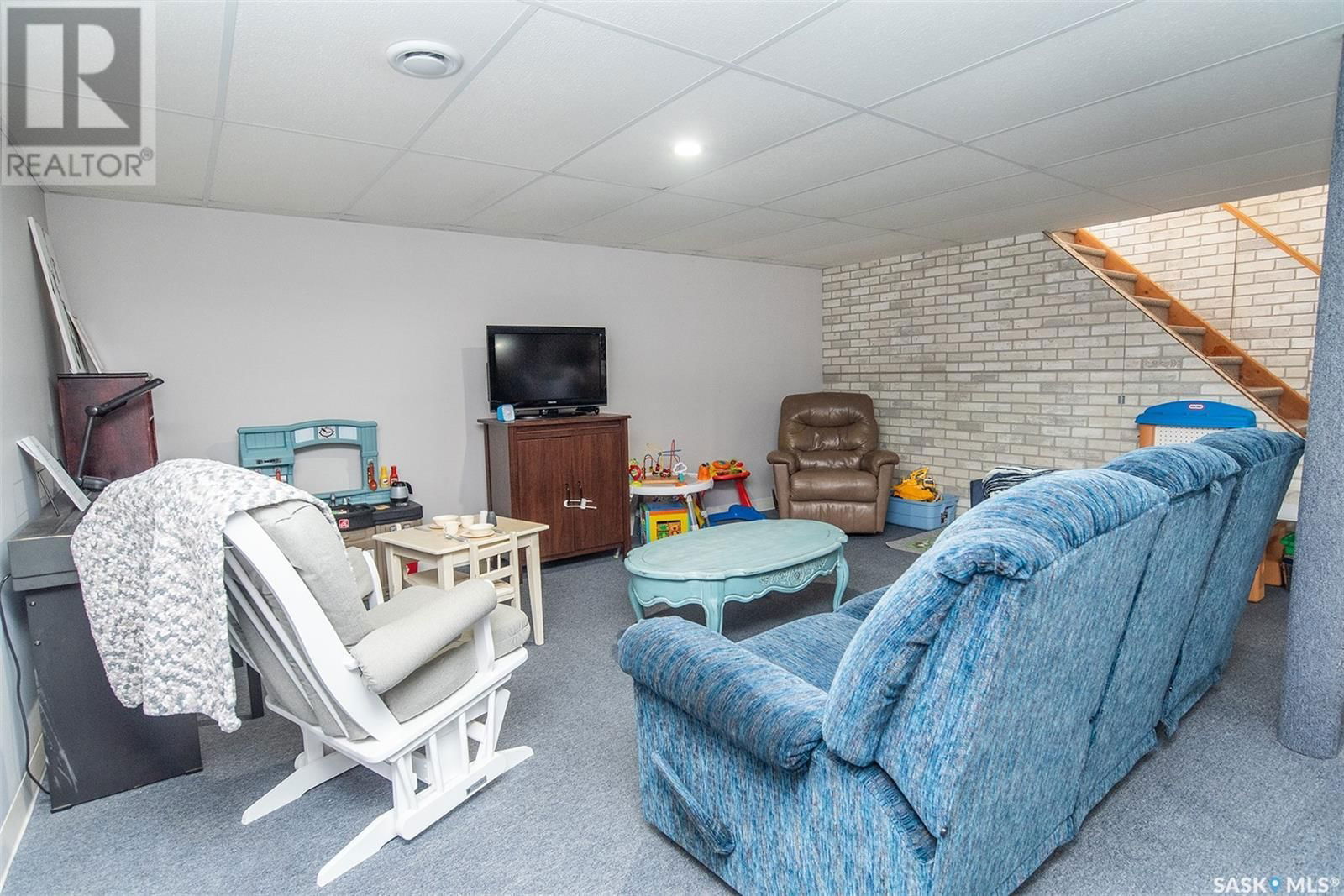 512 4TH STREET Image 22