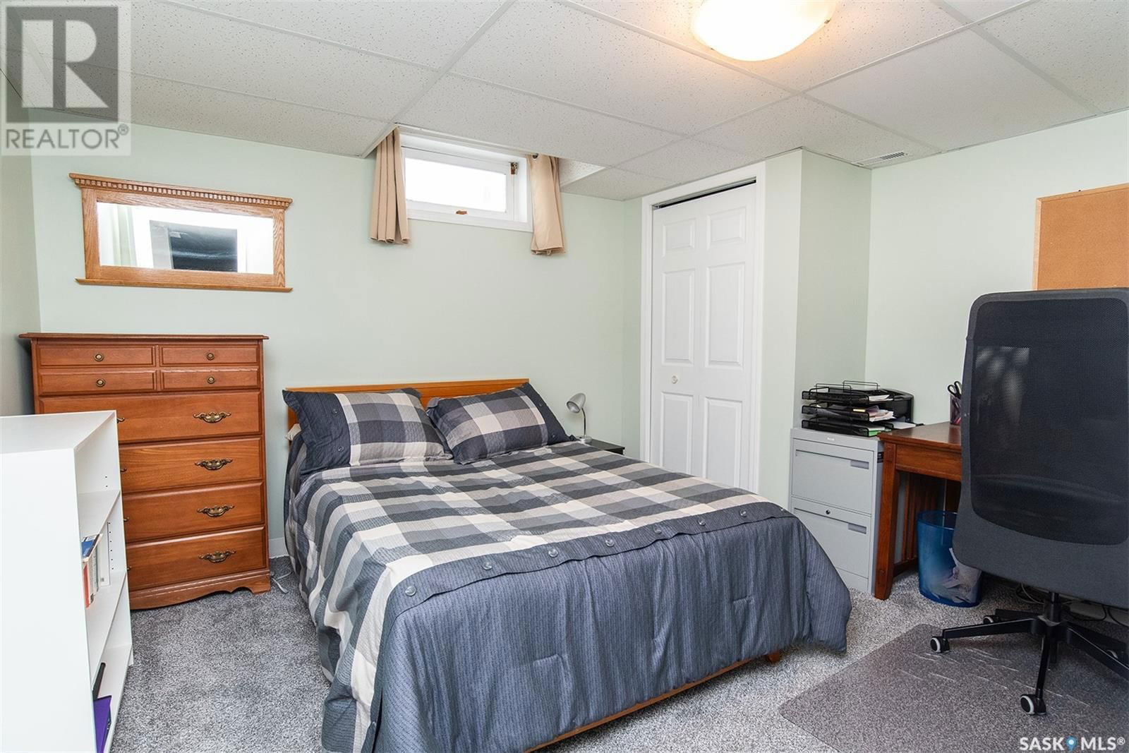 512 4TH STREET Image 24