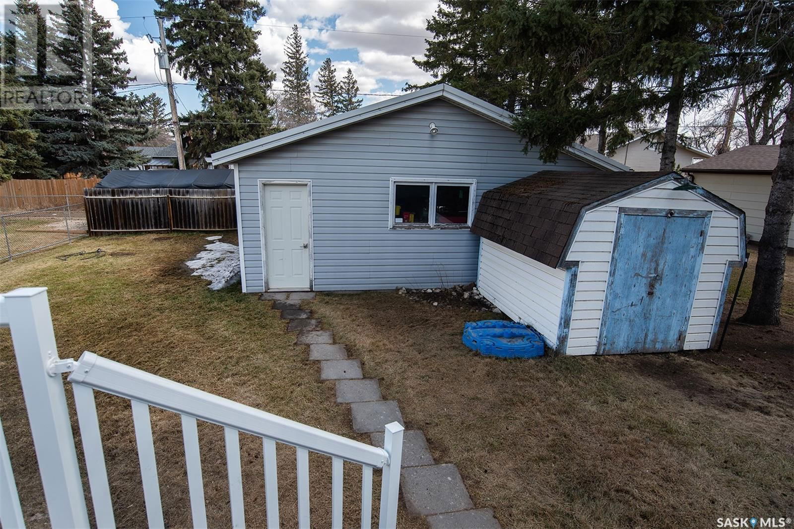 512 4TH STREET Image 36