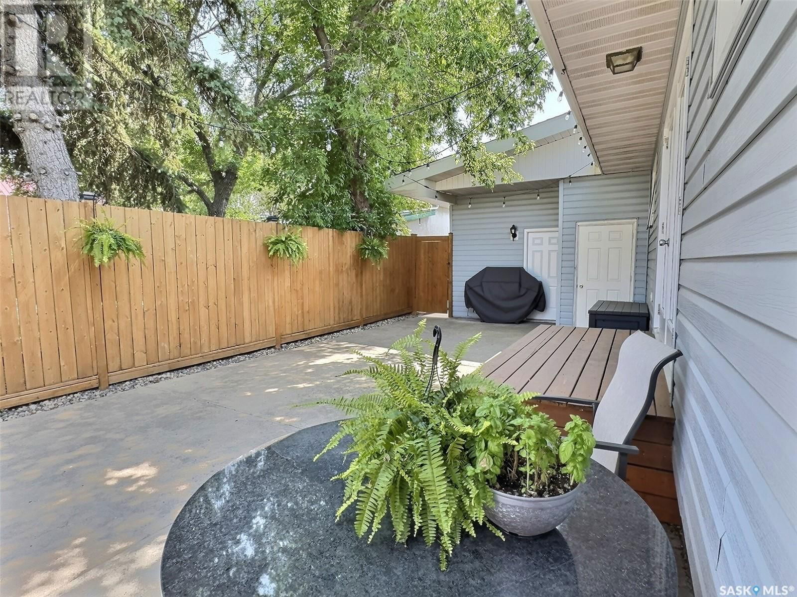1017 2ND STREET Image 44