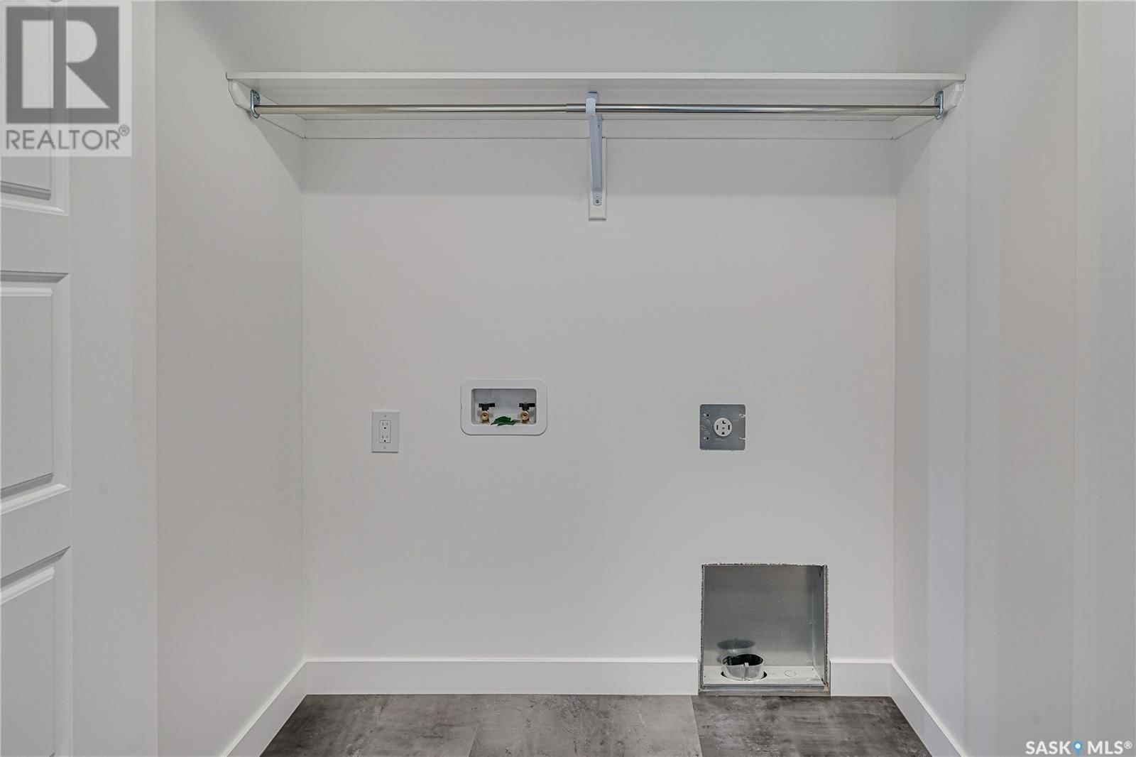 202 ANTONINI COURT Image 36