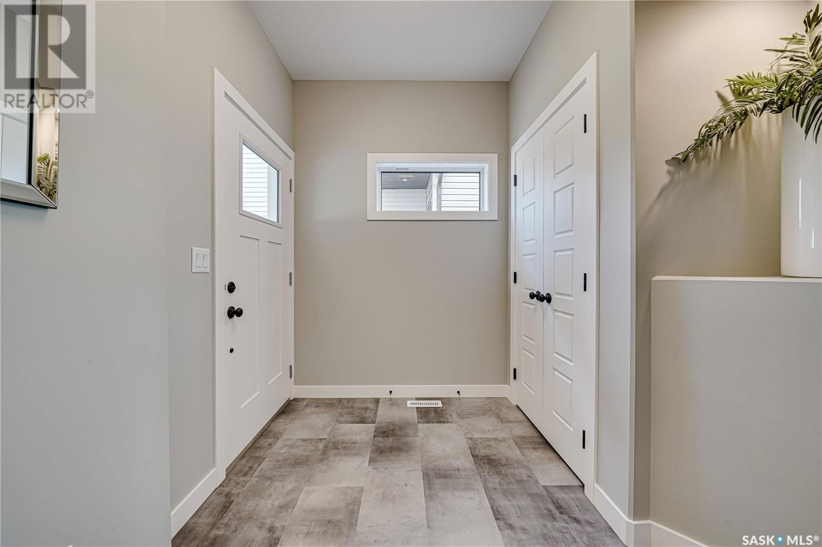 202 ANTONINI COURT Image 37