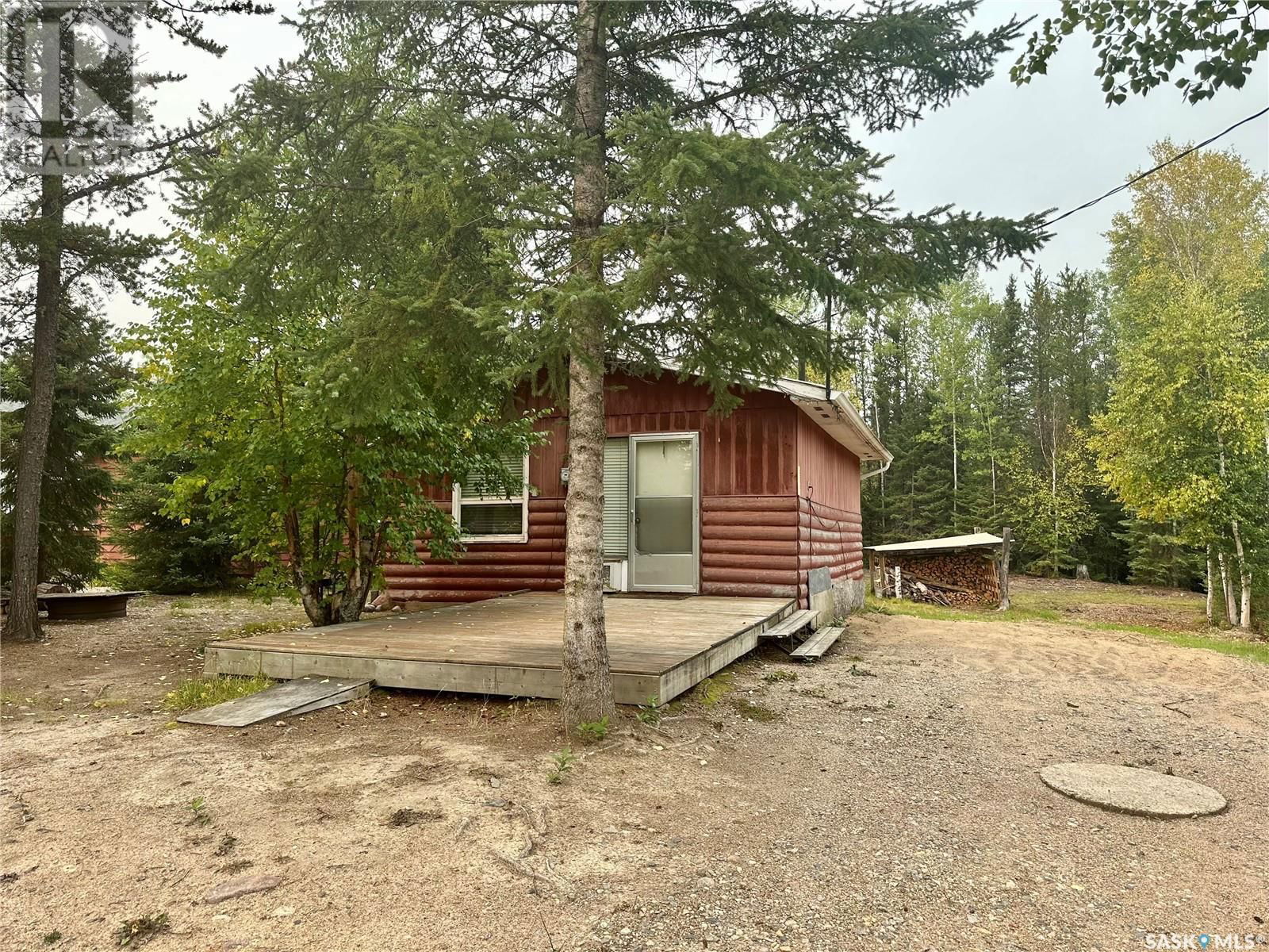 Lot 6 Block 18 - 6 BEAVER CRESCENT Image 1