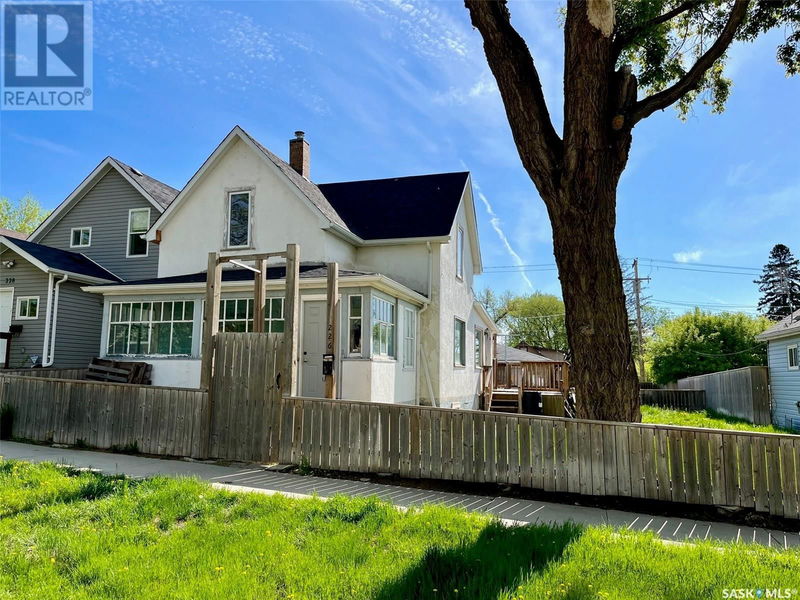 226 J Avenue Saskatoon, Saskatchewan