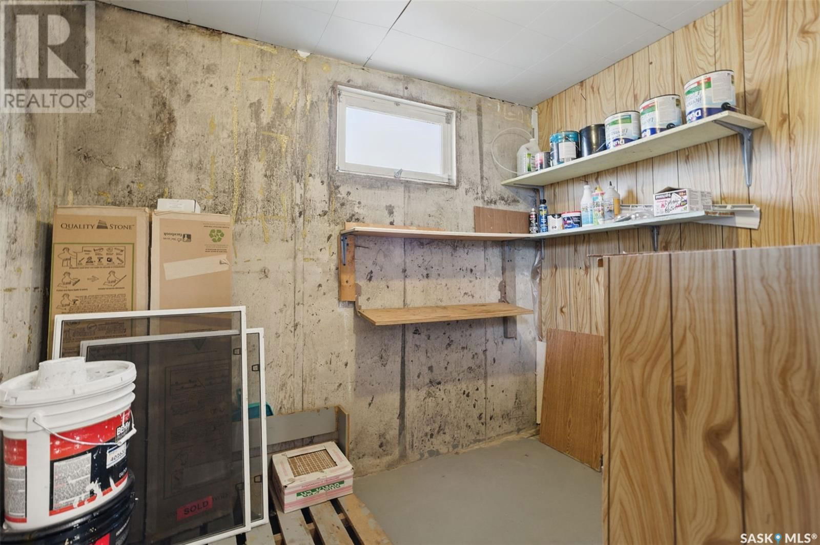 214 DRAKE AVENUE Image 18