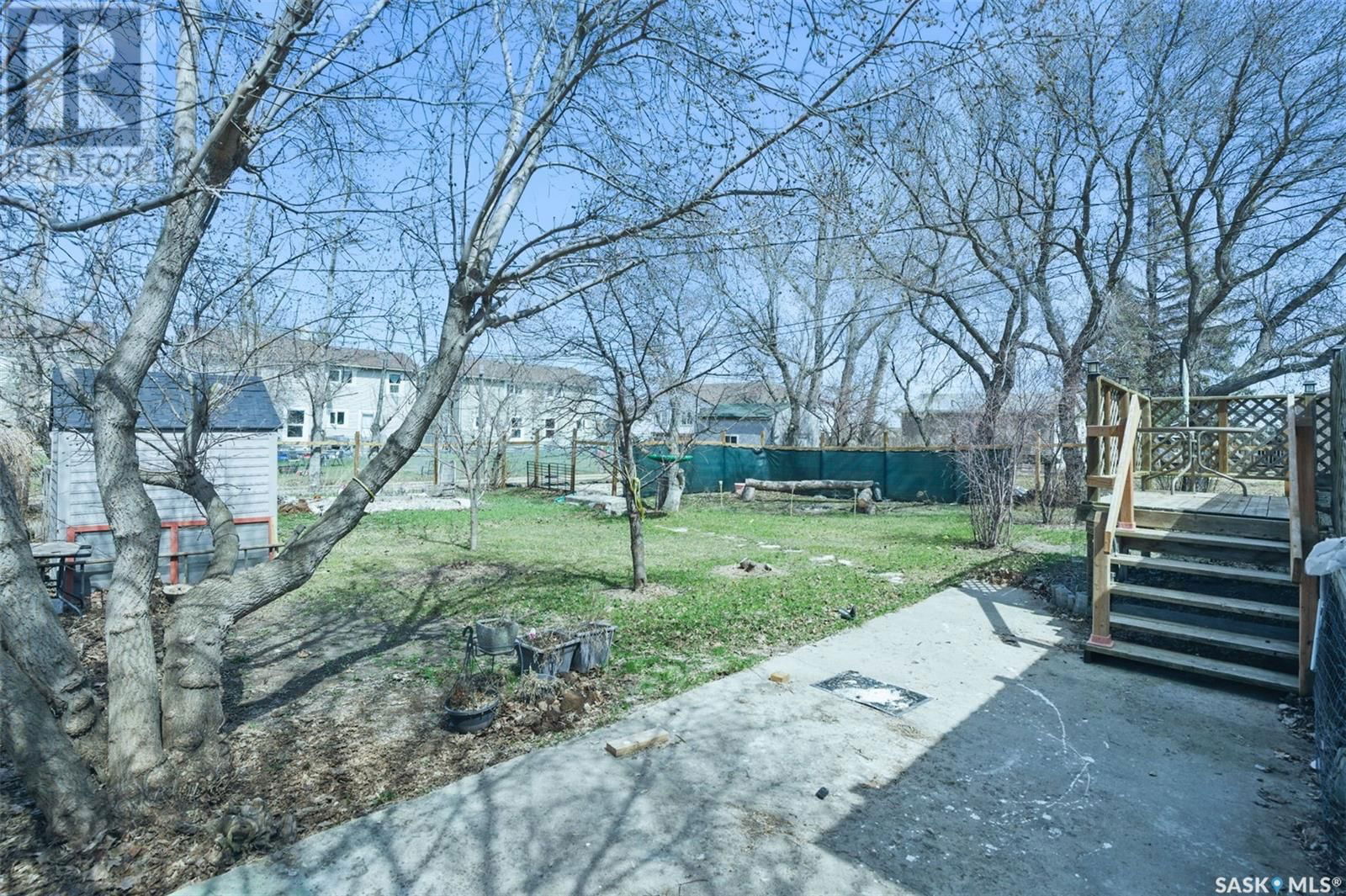 214 DRAKE AVENUE Image 22