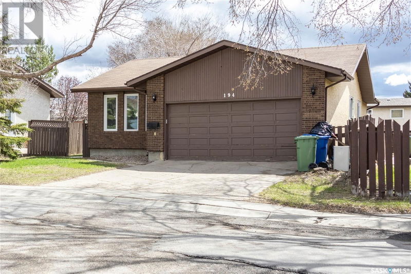 194 Petersmeyer Street Regina, Saskatchewan