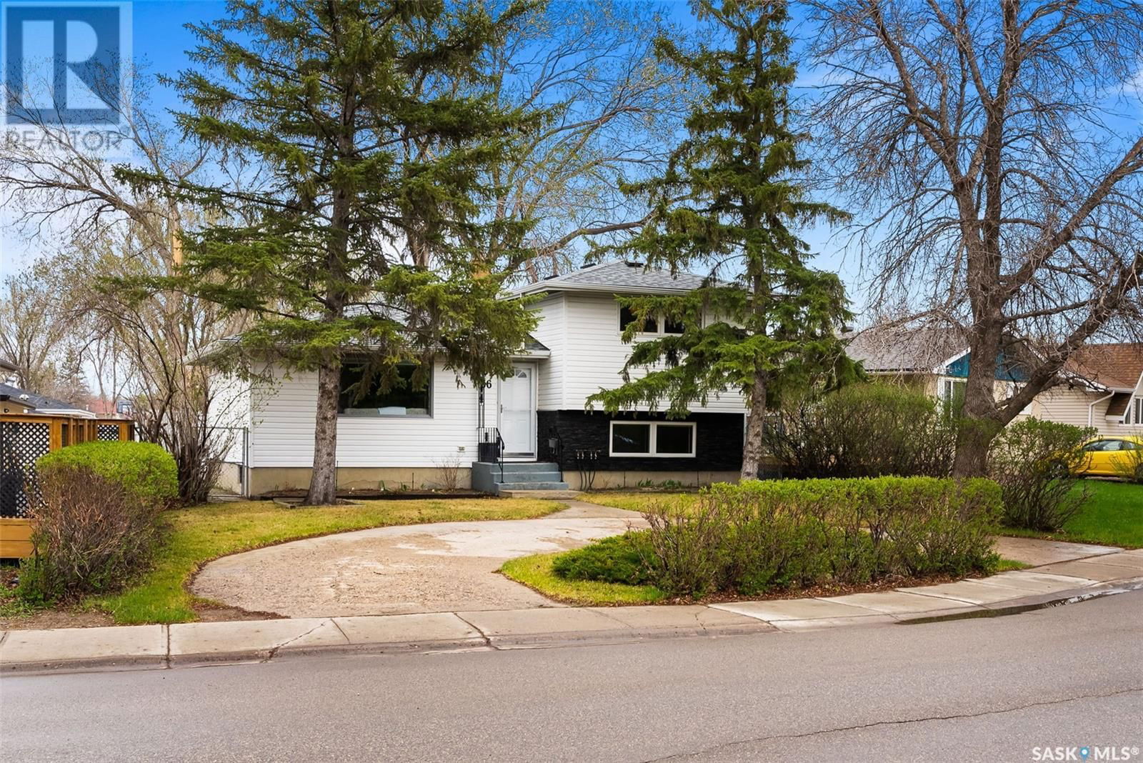 36 Eden Avenue Regina, Saskatchewan