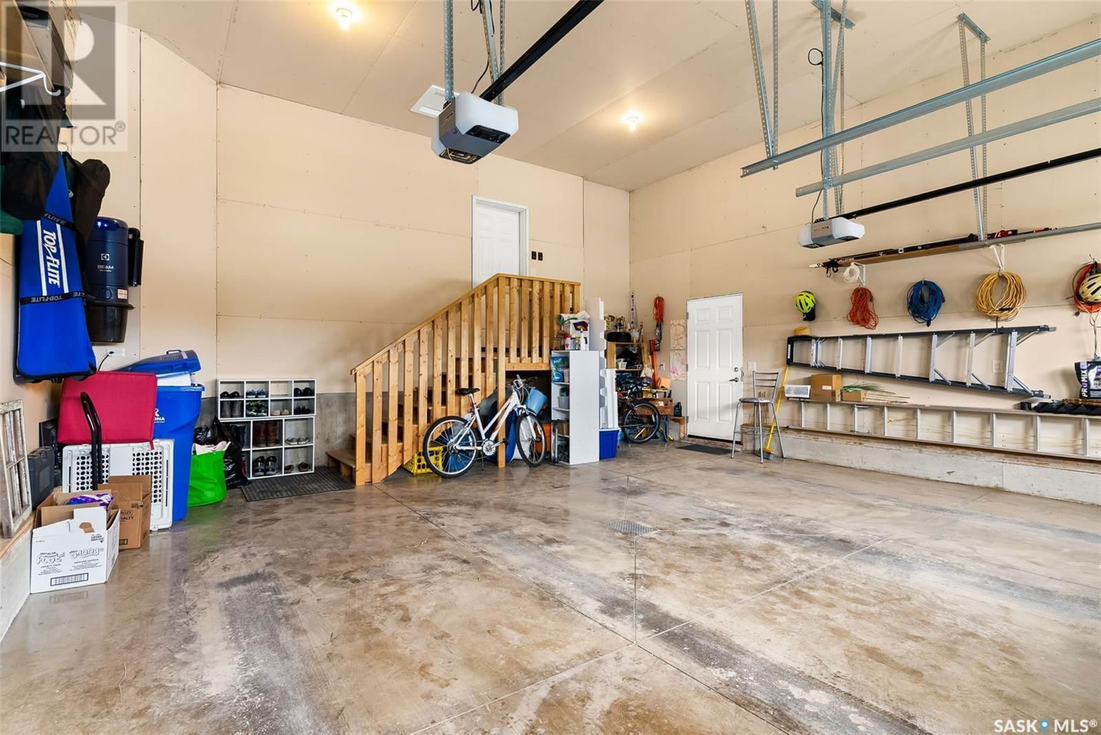 3886 Goldfinch Way Regina, Saskatchewan