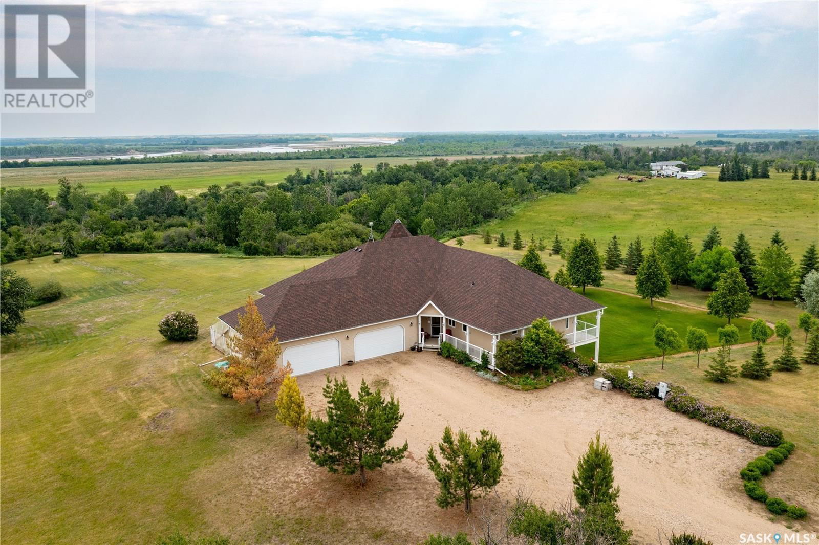 OLSON ACREAGE Image 1