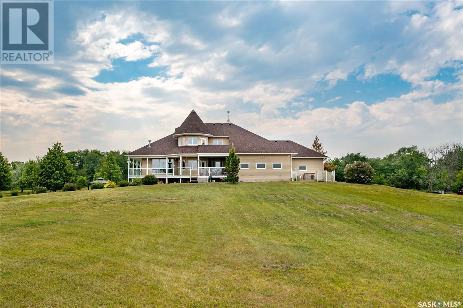 OLSON ACREAGE Image 3