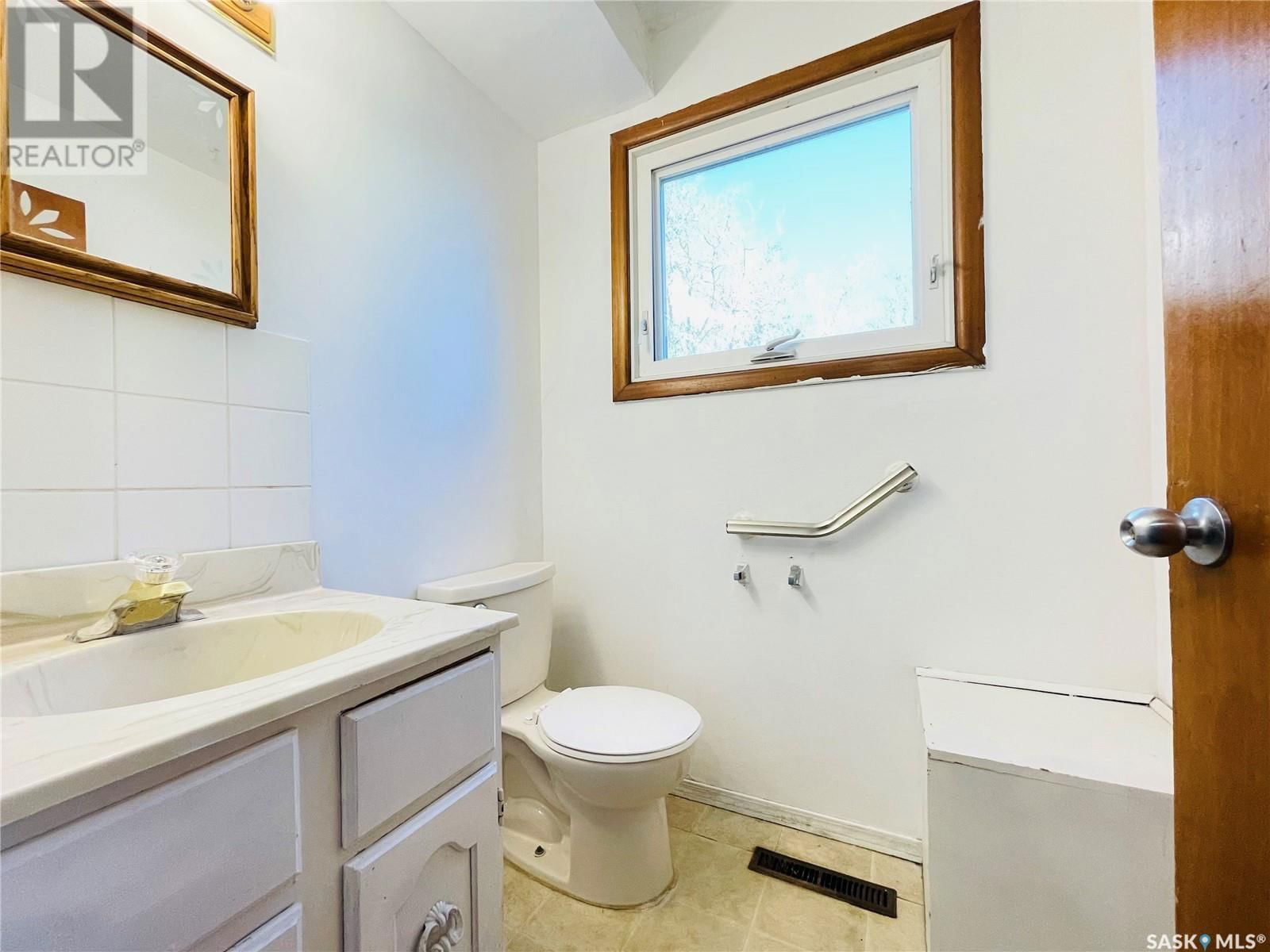 4306 Castle Road Regina, Saskatchewan