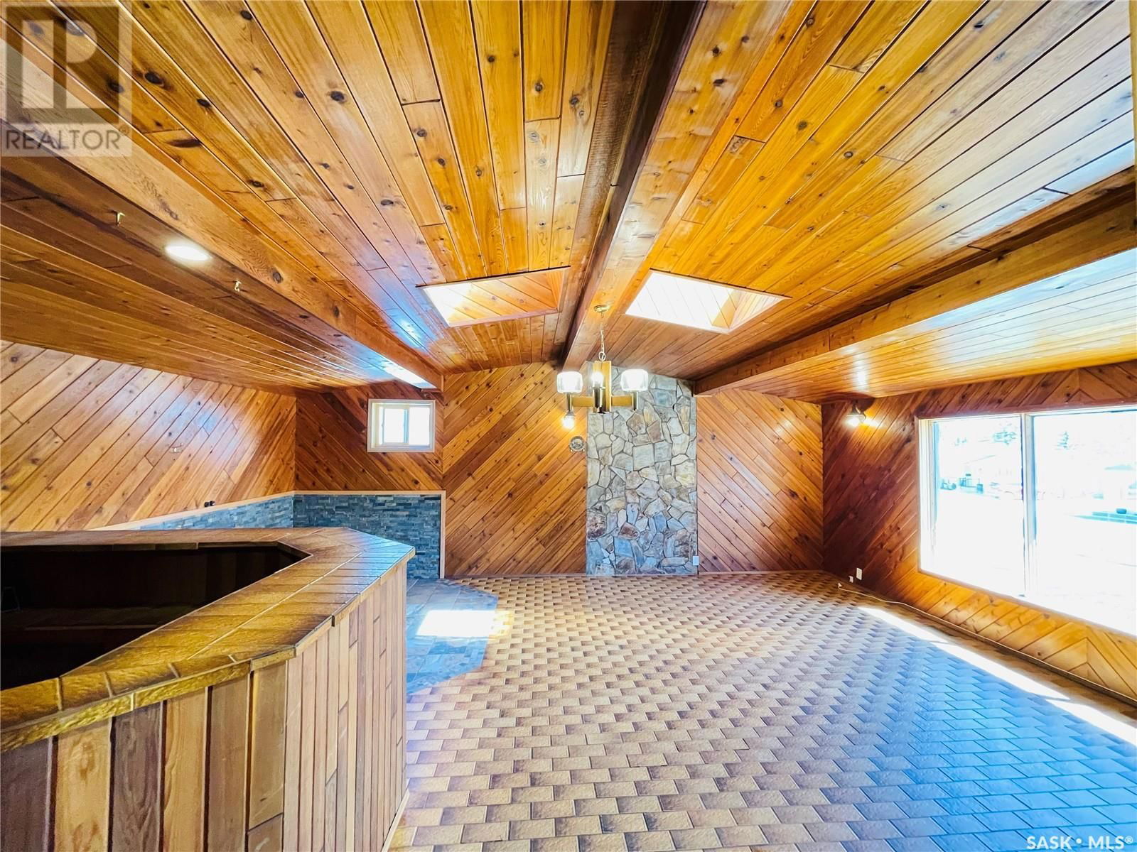 4306 Castle Road Regina, Saskatchewan