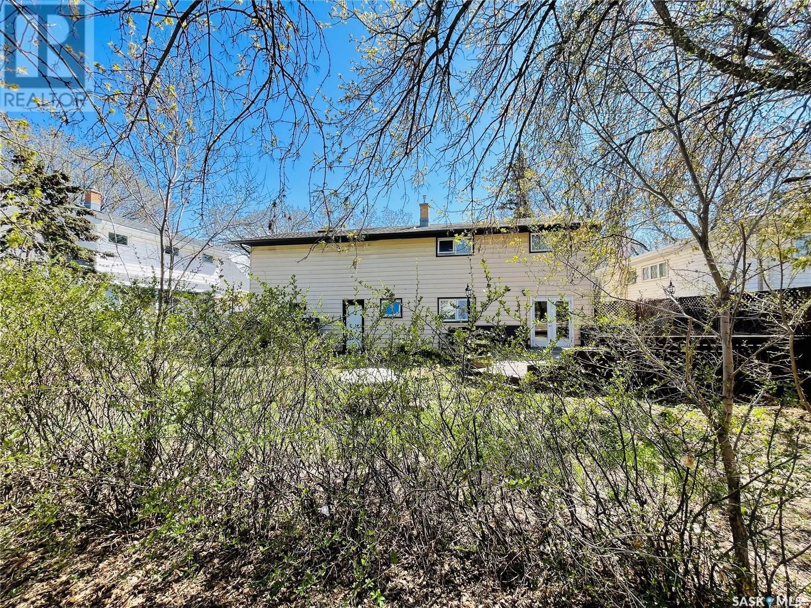 4306 Castle Road Regina, Saskatchewan