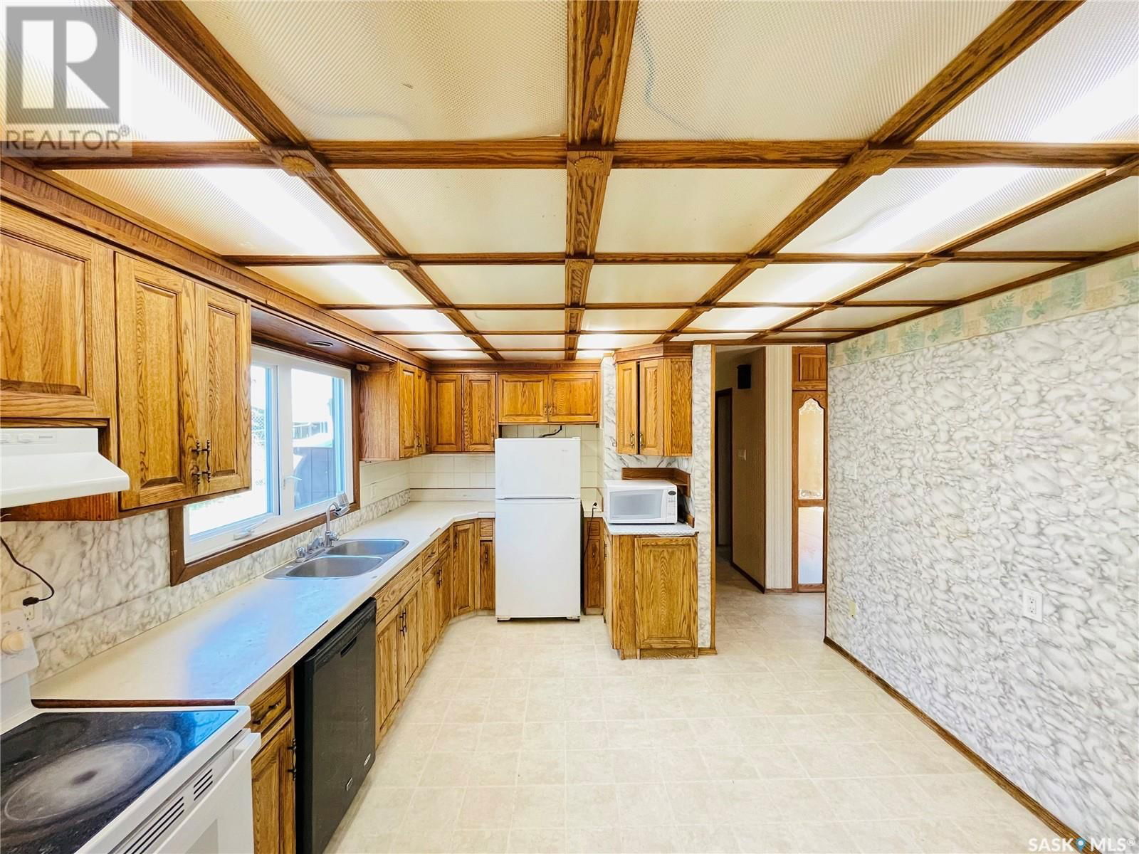 4306 Castle Road Regina, Saskatchewan