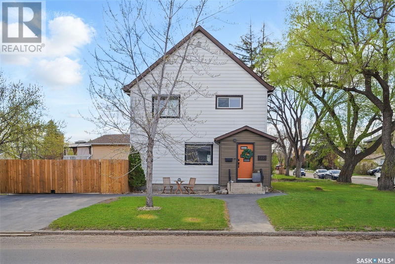 1221 6th Avenue Saskatoon, Saskatchewan