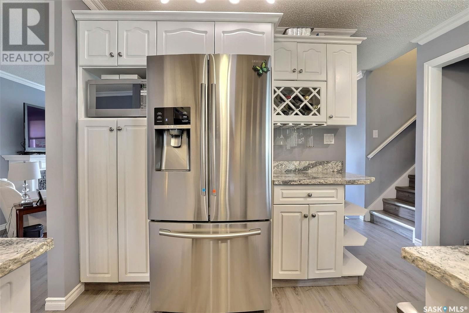 32 Dowie Bay Regina, Saskatchewan