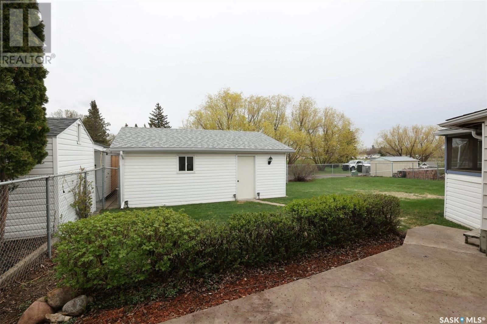 32 Dowie Bay Regina, Saskatchewan
