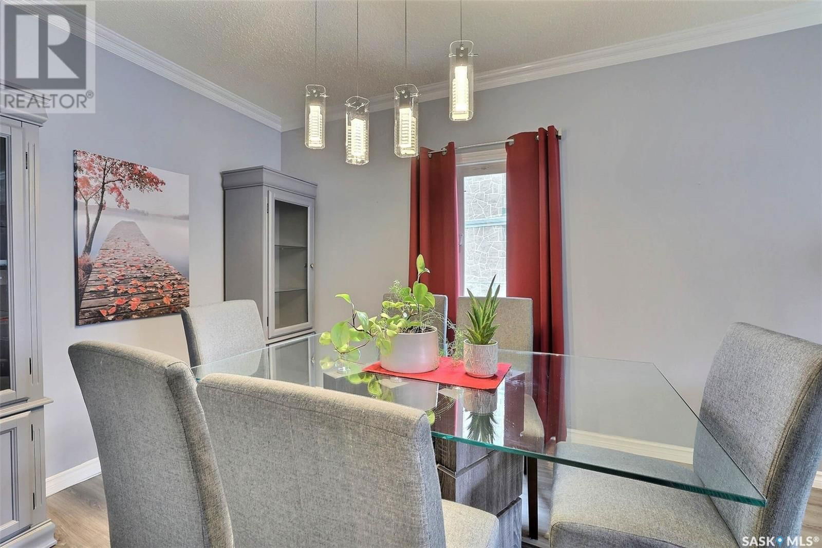 32 Dowie Bay Regina, Saskatchewan