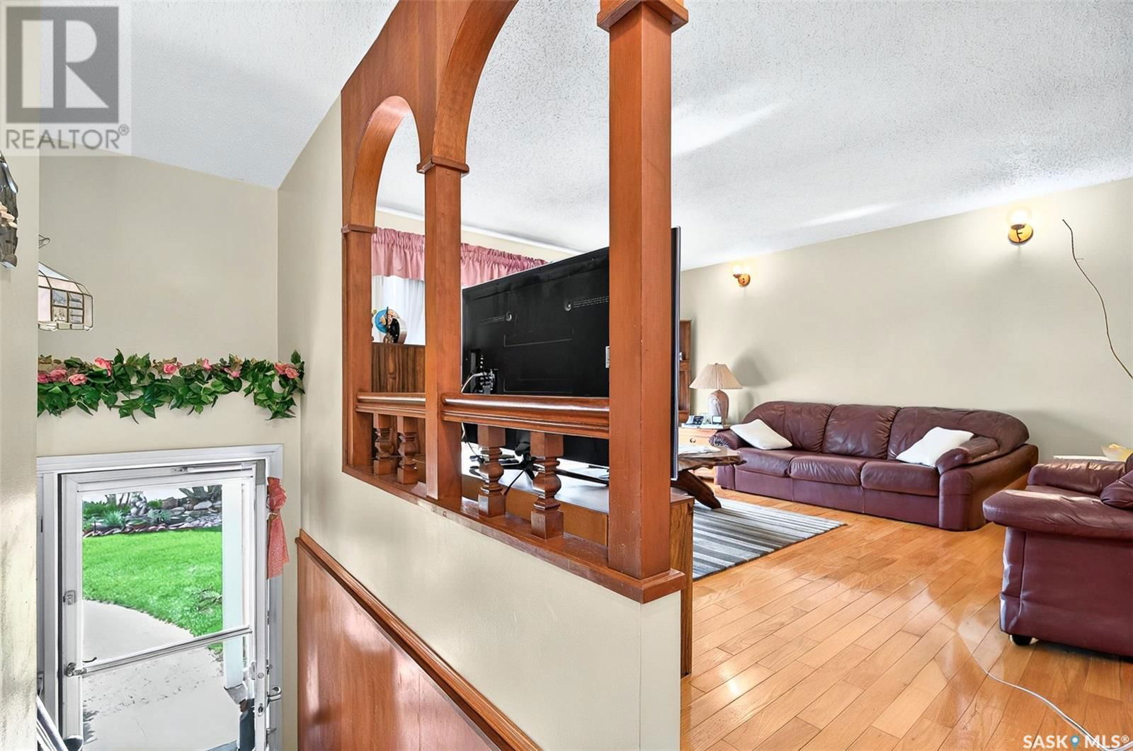 1523 CREE CRESCENT Image 18