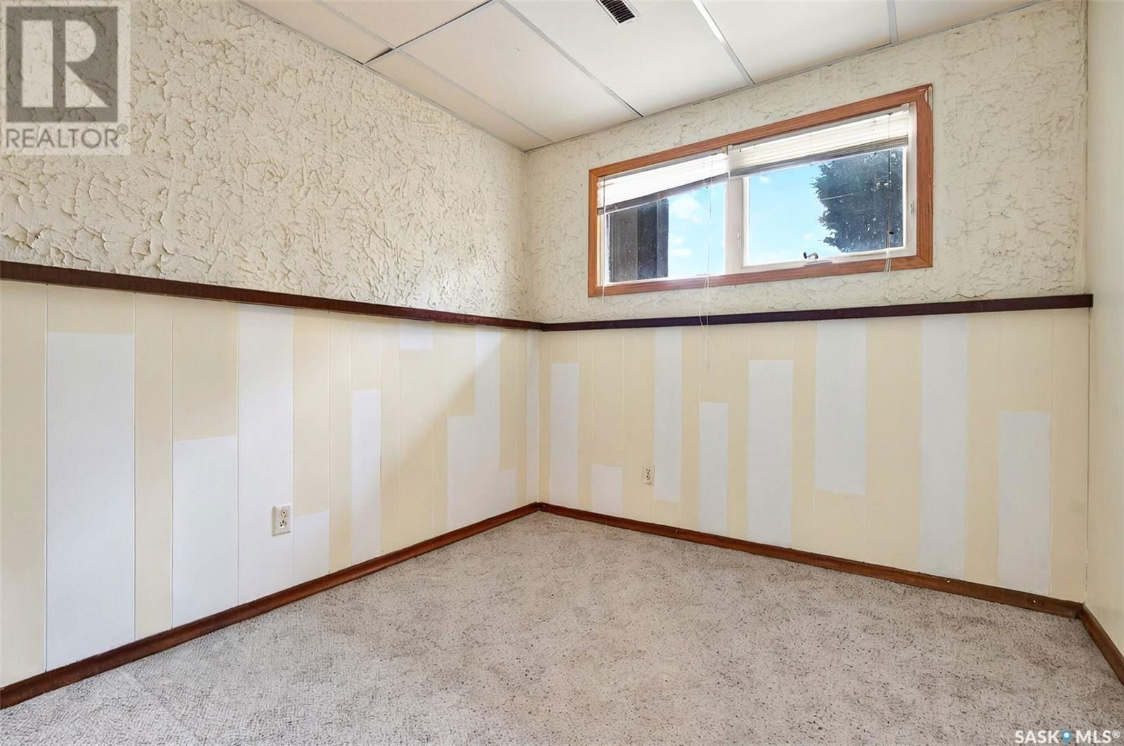 1523 CREE CRESCENT Image 19