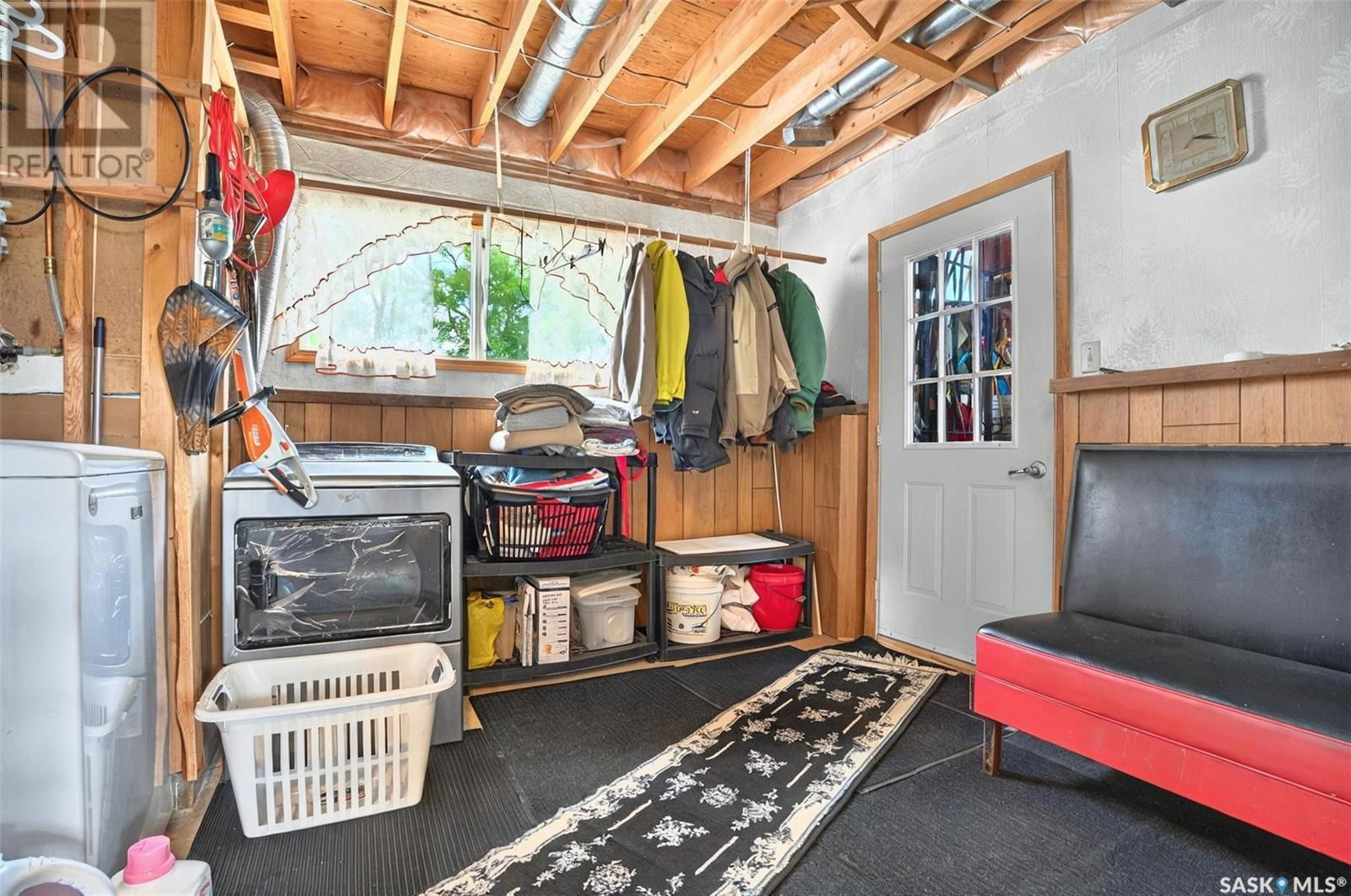 1523 CREE CRESCENT Image 38