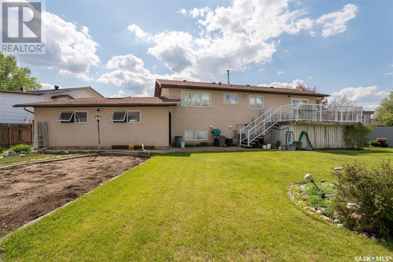 1523 CREE CRESCENT Image 7