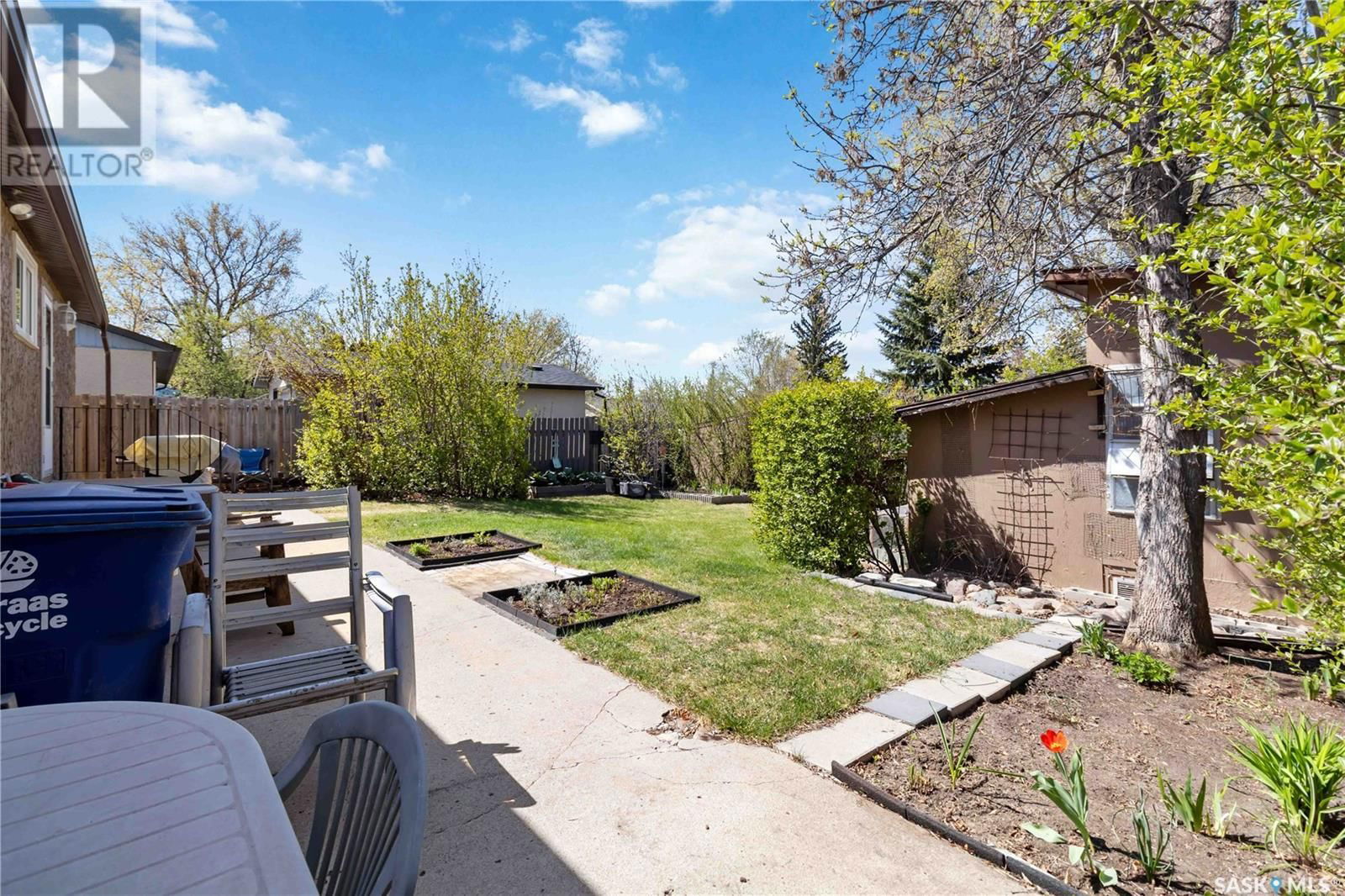 1045 Mahoney Avenue Saskatoon, Saskatchewan