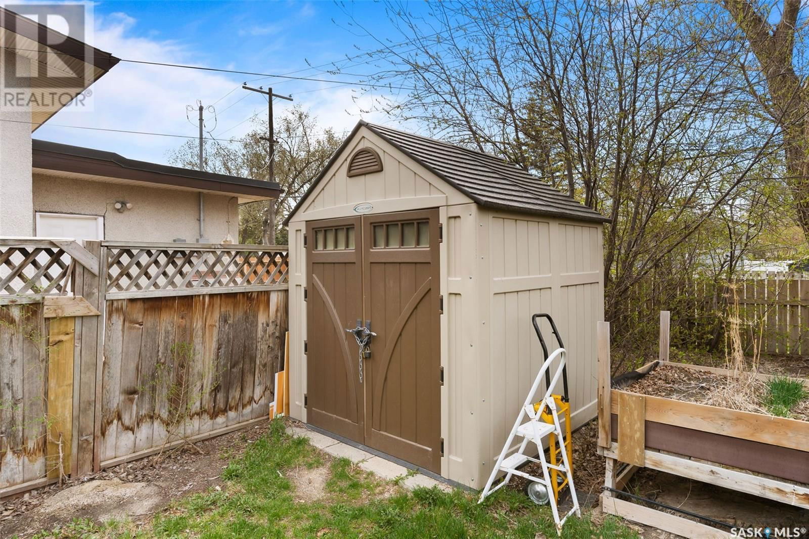 3308 Grant Road Regina, Saskatchewan