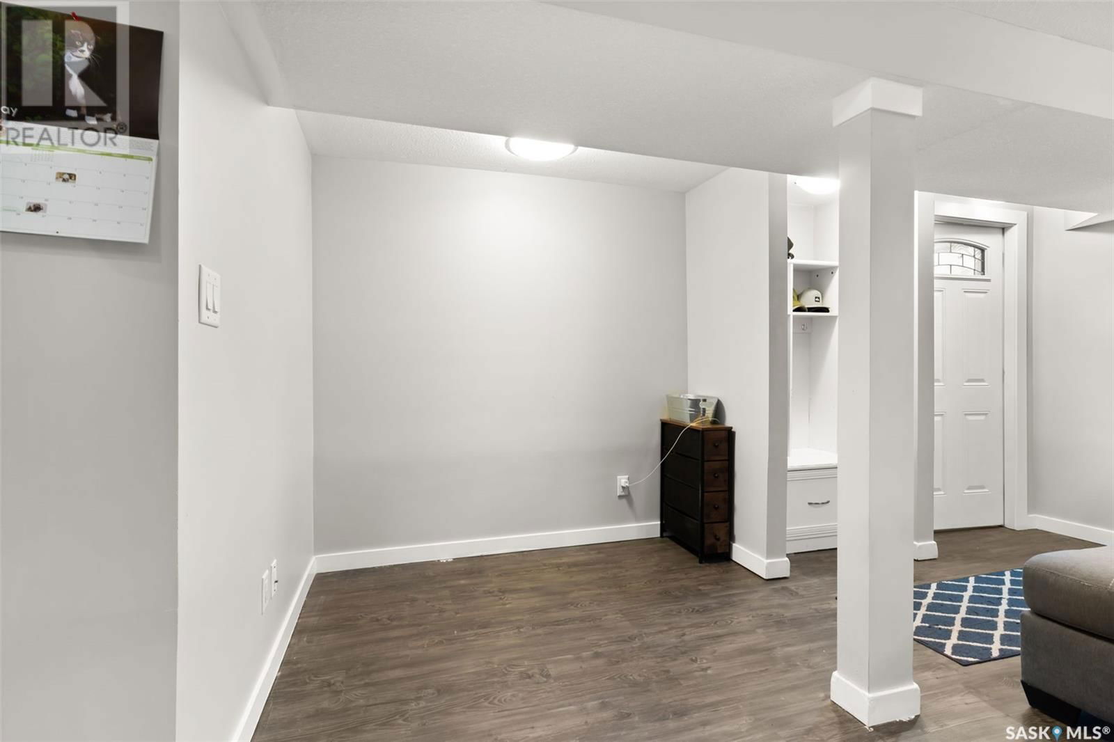 1609 Uhrich Avenue Regina, Saskatchewan