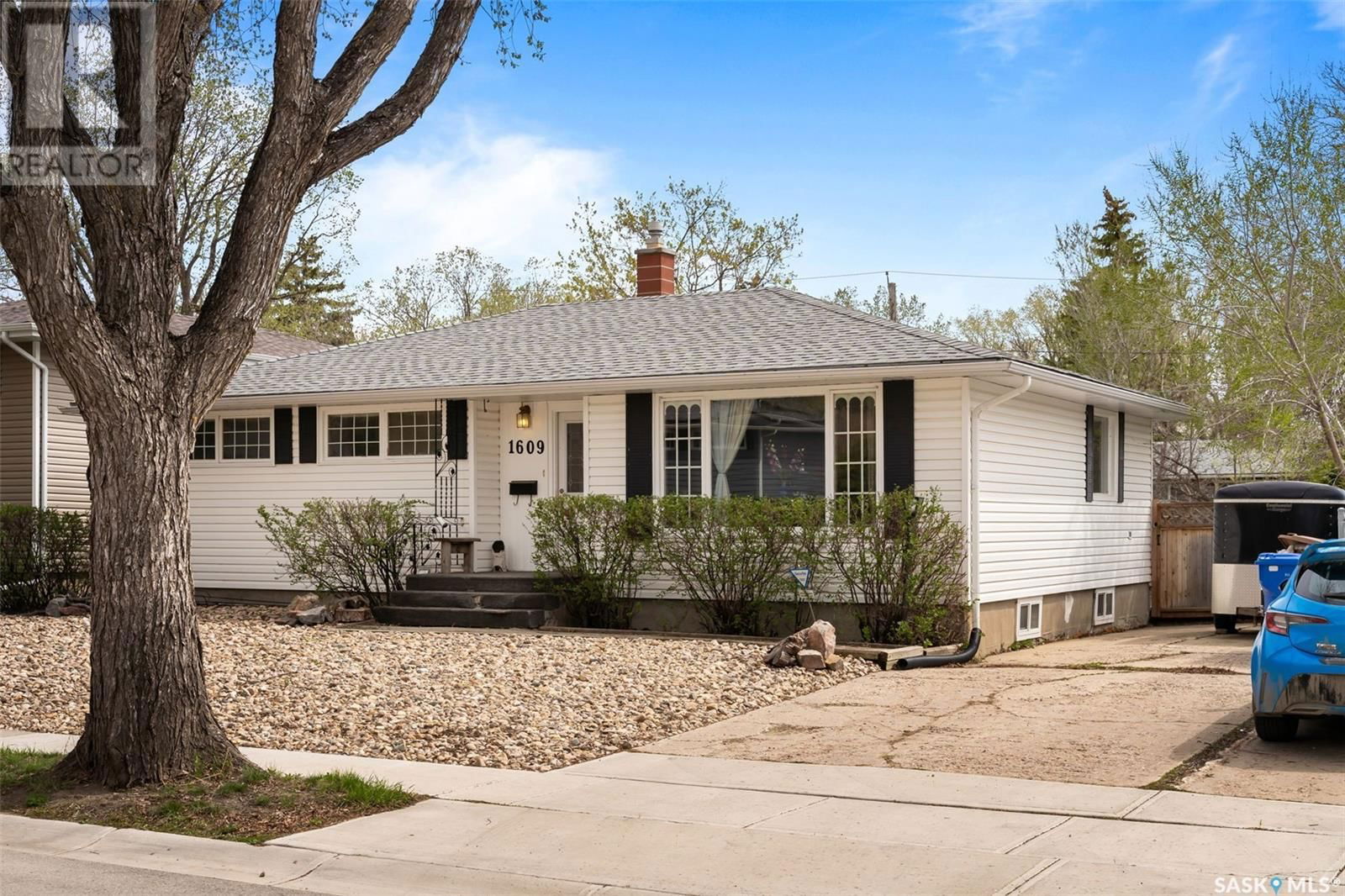 1609 Uhrich Avenue Regina, Saskatchewan