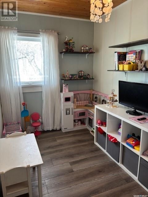 212 RAILWAY AVENUE Image 14