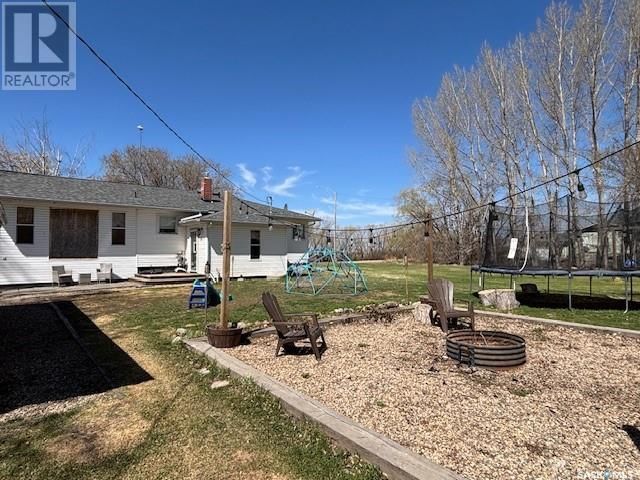 212 RAILWAY AVENUE Image 32